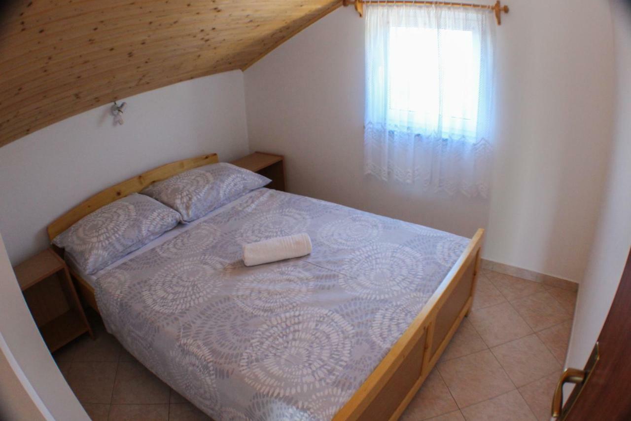 Robinzon Kuca Vila Valentina Holiday home